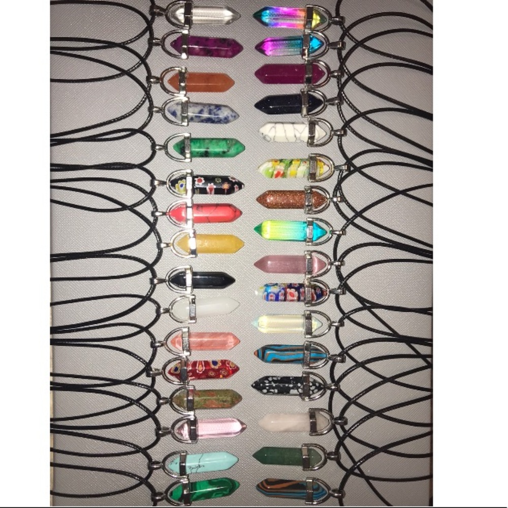 🌟2/$14🌟Chakra Stone Crystal Pendant Necklaces ✨
